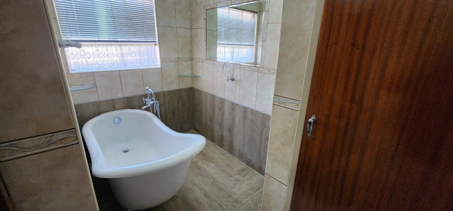 3 Bedroom Property for Sale in Stilfontein Ext 3 North West